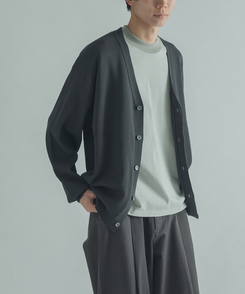 FORK&SPOON(フォークアンドスプーン)の「『ユニセックス』FORK&SPOON WジャガードVネックカーディガン(カーディガン/ボレロ・メンズ・マスタード/グリーン/チャコールグレー・5/4)」の16枚目の写真
