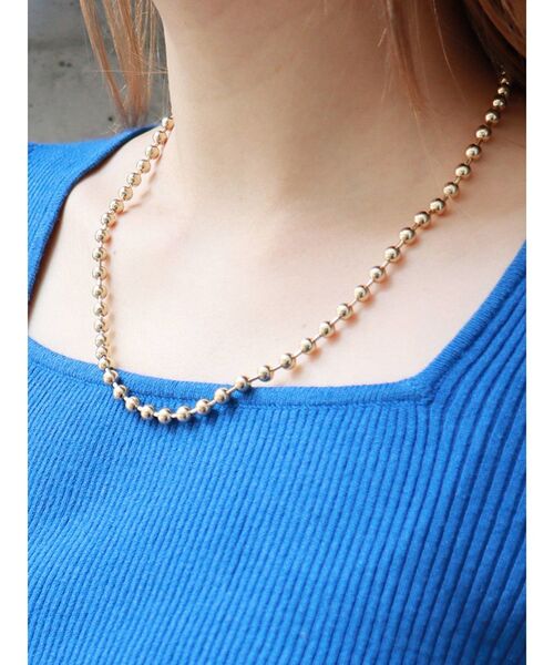 MURUA（ムルーア）の「ボールチェーンネックレス（ネックレス・レディース・シルバー/ゴールド・FREE）」の2枚目の写真