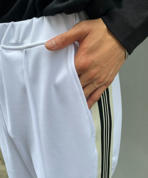 CIAOPANIC（チャオパニック）の「ライントラックパンツ（その他パンツ・メンズ・ホワイト/ブラック/バーガンディー・MEDIUM/LARGE）」の15枚目の写真