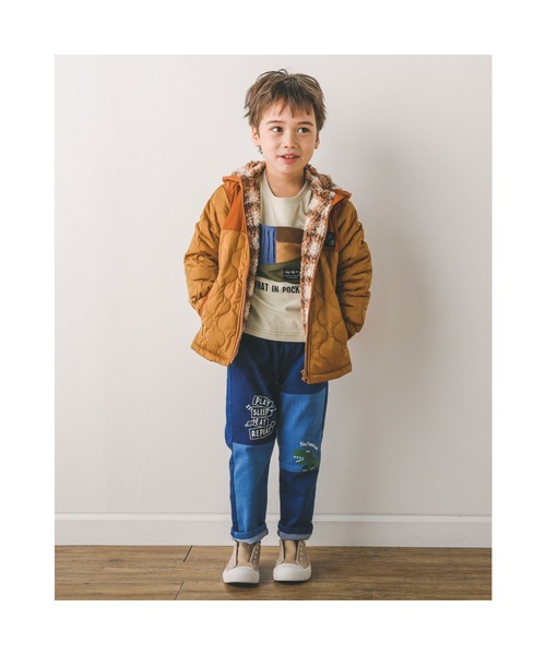 SLAP SLIP（スラップスリップ）の「SLAPSLIP/取り外し可能フード付き中綿キルト配色切り替え裏ボアタフタジャケット(80~130cm)（ブルゾン・キッズ・イエロー/グリーン・130/100/120/80/110/90）」の4枚目の写真