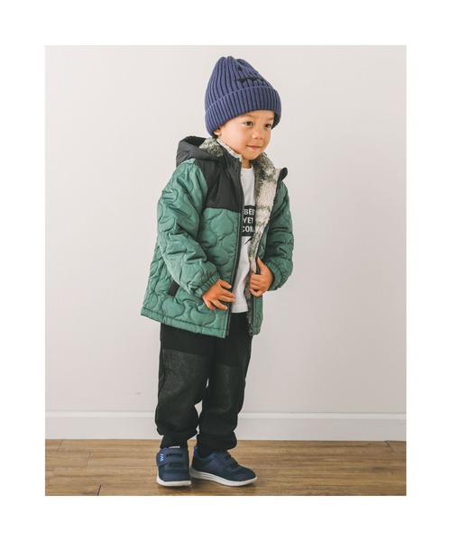 SLAP SLIP（スラップスリップ）の「SLAPSLIP/取り外し可能フード付き中綿キルト配色切り替え裏ボアタフタジャケット(80~130cm)（ブルゾン・キッズ・イエロー/グリーン・130/100/120/80/110/90）」の7枚目の写真