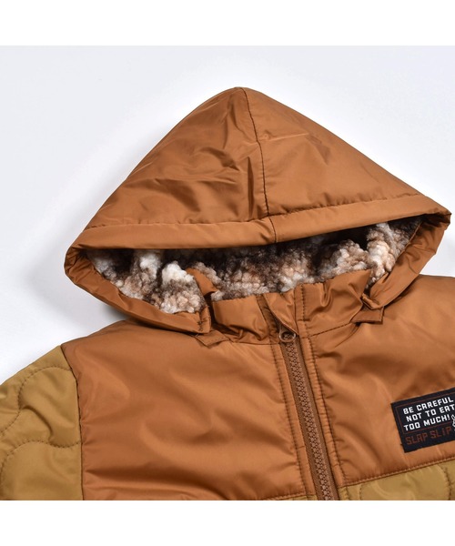 SLAP SLIP（スラップスリップ）の「SLAPSLIP/取り外し可能フード付き中綿キルト配色切り替え裏ボアタフタジャケット(80~130cm)（ブルゾン・キッズ・イエロー/グリーン・130/100/120/80/110/90）」の12枚目の写真