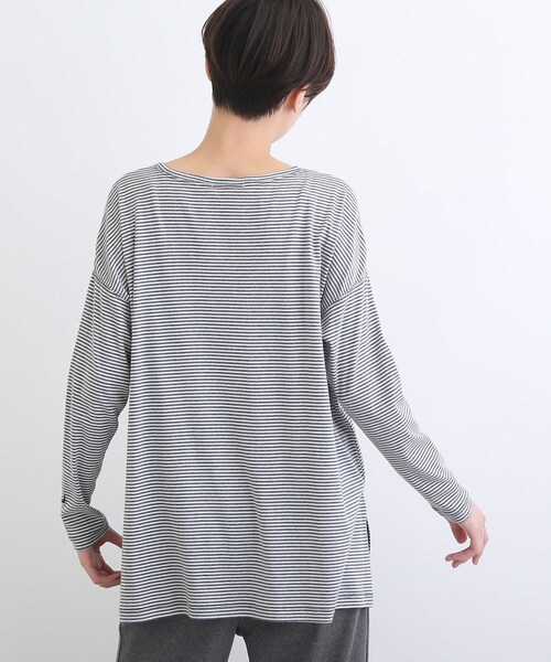 INDIVI(インディヴィ)の「【LIFE】ボーダーチュニック ロングTシャツ(Tシャツ/カットソー・レディース・チャコール/グレー系2・12/38)」の12枚目の写真