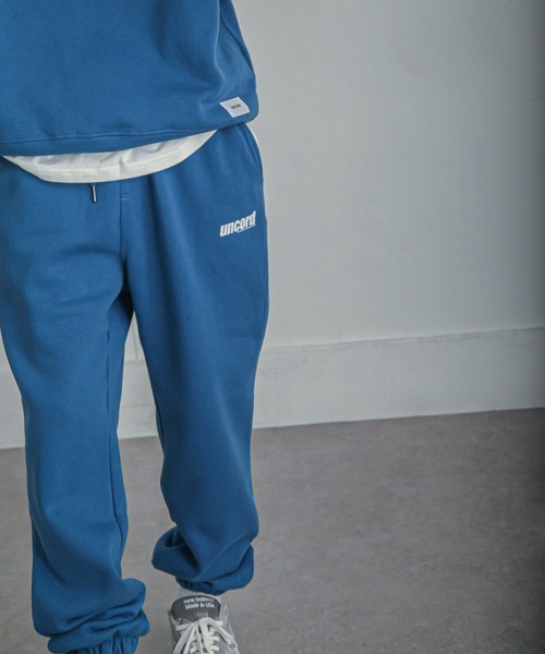 UNCORD(アンコード)の「【UNCORD】LOGO SWEAT PANTS/ロゴスウェットパンツ(スウェットパンツ・メンズ・ブルー/グレー/ブラック/オートミール/グリーン・LARGE/MEDIUM/X-LARGE)」の17枚目の写真