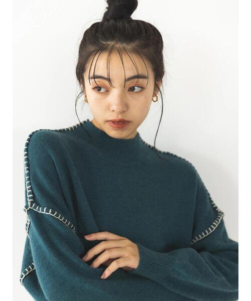 koe(コエ)の「アルパカタッチブランケットステッチプルオーバー(ニット/セーター・レディース・ブルー/ホワイト/グリーン/ブラック・FREE)」の3枚目の写真