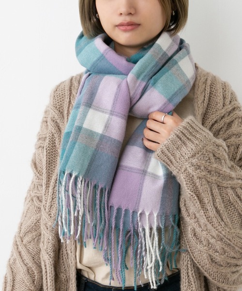 welleg（ウェレッグ）の「リサイクルソフトストール（ストール/ショール・レディース・イエロー/ブルー系その他/モカ/パープル/ライトグレー/パープル系その他/アイボリー/ブラウン系その他/イエロー系その他/ピンク系その他・フリー）」の8枚目の写真