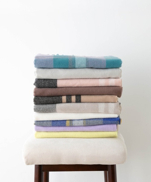 welleg（ウェレッグ）の「リサイクルソフトストール（ストール/ショール・レディース・イエロー/ブルー系その他/モカ/パープル/ライトグレー/パープル系その他/アイボリー/ブラウン系その他/イエロー系その他/ピンク系その他・フリー）」の11枚目の写真