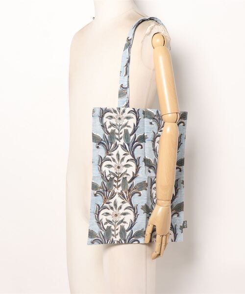 emesuelee(エメスーリー)の「ブロックプリントトートバッグ(トートバッグ・レディース・ベージュ/ブルー/レッド/イエロー・フリー)」の18枚目の写真