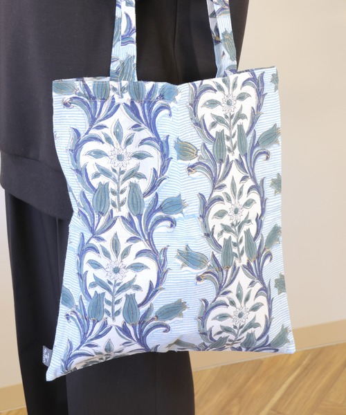 emesuelee(エメスーリー)の「ブロックプリントトートバッグ(トートバッグ・レディース・ベージュ/ブルー/レッド/イエロー・フリー)」の3枚目の写真