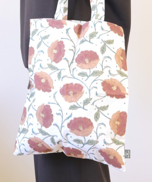 emesuelee(エメスーリー)の「ブロックプリントトートバッグ(トートバッグ・レディース・ベージュ/ブルー/レッド/イエロー・フリー)」の13枚目の写真