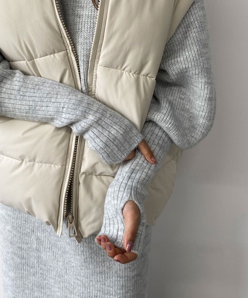 179/WG（イチナナキュウダブルジー）の「フィンガーホールニットワンピース（ワンピース・レディース・トップグレー/ブラウン/ブルー・MEDIUM）」の19枚目の写真