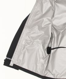 バートン＜GORE-TEX＞ ゴアテックス 軽量＆パッカブル シェル ジャケット BURTON（バートン）の「ゴアテックス GORE-TEX Multipath シェル