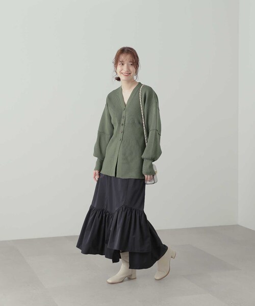 N.（N. Natural Beauty Basic）（エヌエヌナチュラルビューティーベーシック）の「◆アシンメトリーラッフルヘムスカート（スカート・レディース・ブラック/カーキ・MEDIUM）」の18枚目の写真