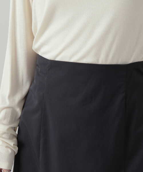 N.（N. Natural Beauty Basic）（エヌエヌナチュラルビューティーベーシック）の「◆アシンメトリーラッフルヘムスカート（スカート・レディース・ブラック/カーキ・MEDIUM）」の22枚目の写真