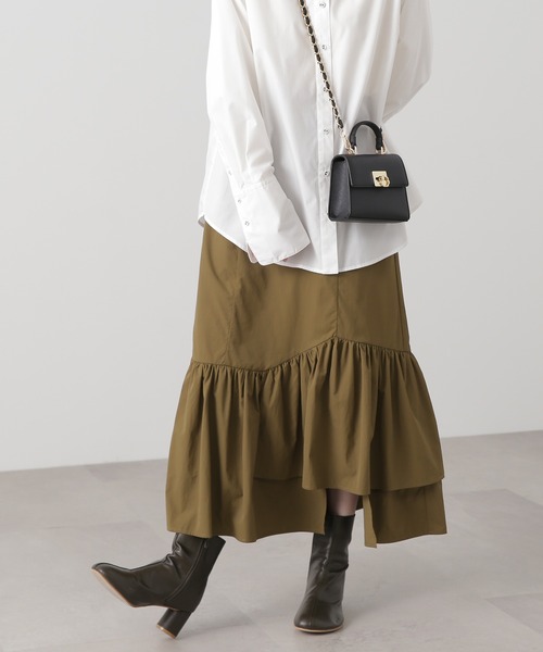 N.（N. Natural Beauty Basic）（エヌエヌナチュラルビューティーベーシック）の「◆アシンメトリーラッフルヘムスカート（スカート・レディース・ブラック/カーキ・MEDIUM）」の5枚目の写真