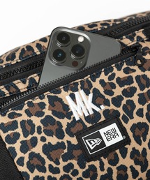 ニューエラウエストバッグ山本舞香コラボレオパード NEW ERA（ニューエラ）の「ニューエラ ウエストバッグ 山本舞香コラボ