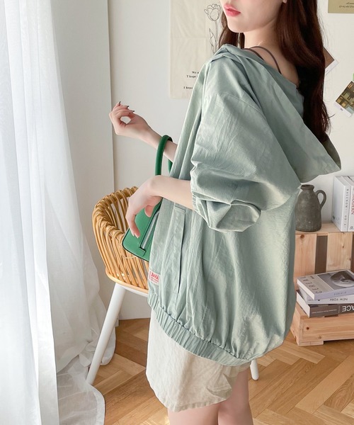 Java(ジャバ)の「《JaVaジャバ コラボ》大人スポーティー。綿100%ライトパーカー(マウンテンパーカー・レディース・ベージュ/ホワイト系その他/ライトカーキ/ブラック・LARGE/MEDIUM/SMALL/X-LARGE)」の8枚目の写真