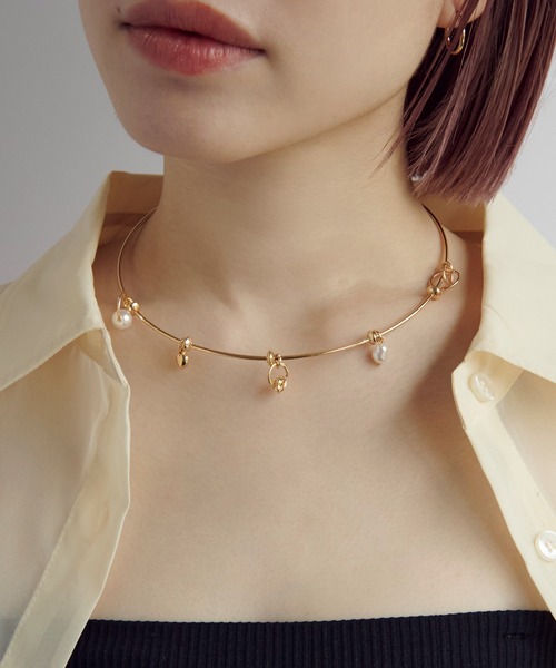GOLDY（ゴールディ）の「アッセンブル チャーム ネックカフ（ネックレス・レディース・シルバー/ゴールド・FREE）」の3枚目の写真