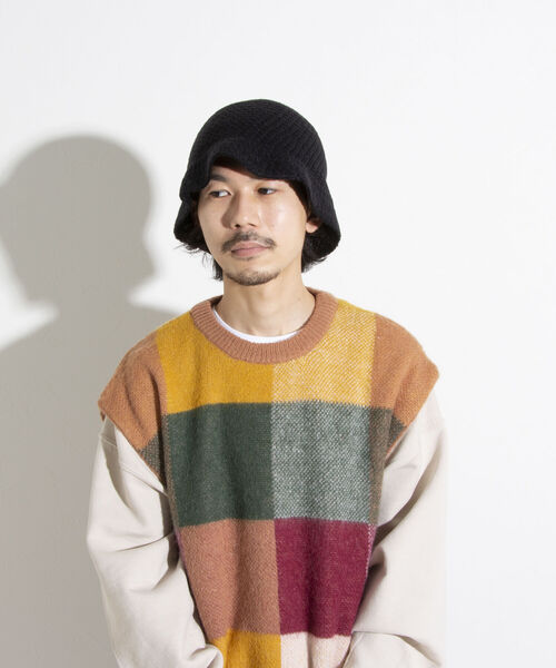 GLOSTER（グロスター）の「【GLOSTER/グロスター】クロシェかぎ編み クロシェハット ニットハット バケット（ハット・メンズ・アイボリー/ブラック・FREE）」の16枚目の写真