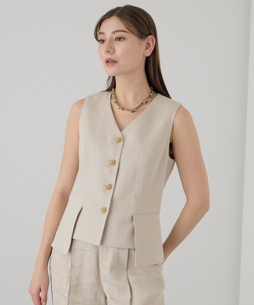 ANAYI(アナイ)の「ラミーストレッチペプラムジレ〈セットアップ対応商品〉(その他アウター・レディース・ブラック/ベージュ/オフホワイト・38)」の20枚目の写真