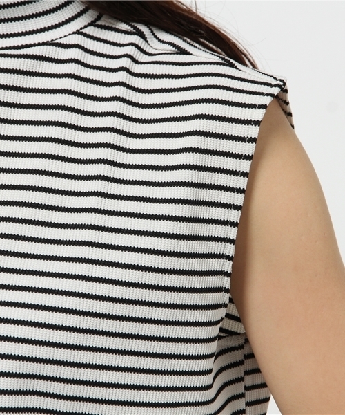 Kastane（カスタネ）の「【Kastane】ノースリーブハイネックプルオーバー（タンクトップ・レディース・ブラック系その他/オフホワイト/ホワイト系その他/ブラック・FREE）」の11枚目の写真