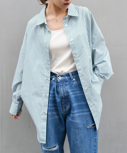 COLONY 2139（コロニートゥーワンスリーナイン）の「WEB/一部店舗限定　TCブロードビッグストライプシャツ（シャツ/ブラウス・レディース・グリーン/サックスブルー/ネイビー・FREE）」の2枚目の写真