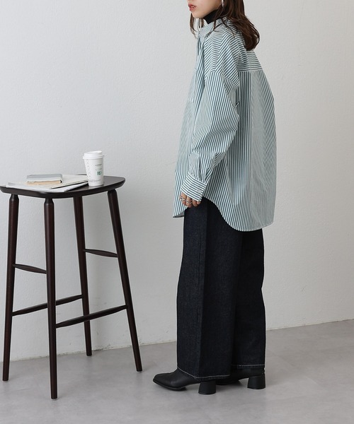 COLONY 2139（コロニートゥーワンスリーナイン）の「WEB/一部店舗限定　TCブロードビッグストライプシャツ（シャツ/ブラウス・レディース・グリーン/サックスブルー/ネイビー・FREE）」の8枚目の写真