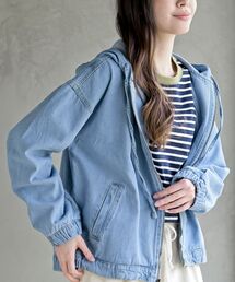 フード付きデニムジャケット