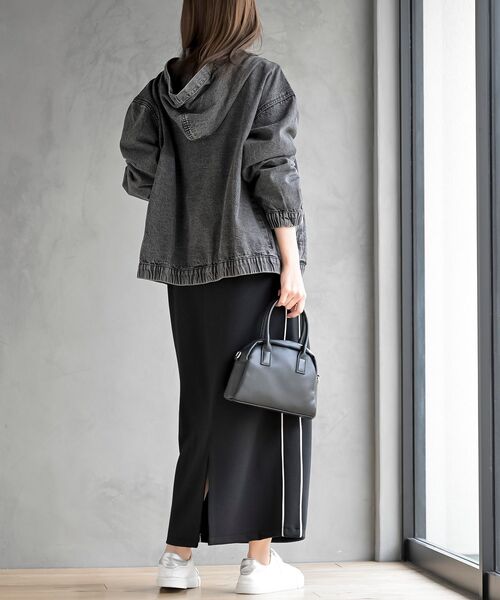 rps（アールピーエス）の「フード付きデニムジャケット（デニムジャケット・レディース・ネイビー/ブルー/アイボリー/ブラック・フリー）」の7枚目の写真