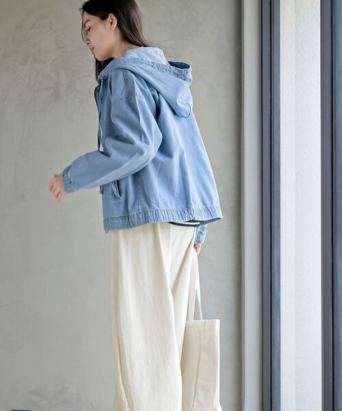 rps（アールピーエス）の「フード付きデニムジャケット（デニムジャケット・レディース・ネイビー/ブルー/アイボリー/ブラック・フリー）」の16枚目の写真