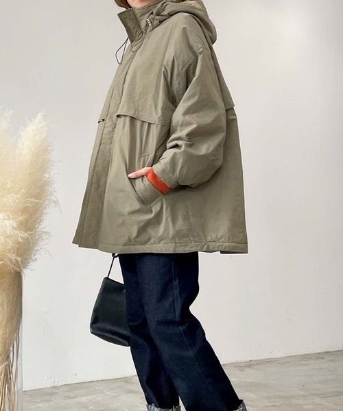 STYLEBLOCK（スタイルブロック）の「ワッシャ―タフタ中綿コート（ダウンジャケット/コート・レディース・ブルー/ブラック/アイボリー/カーキ・FREE）」の11枚目の写真