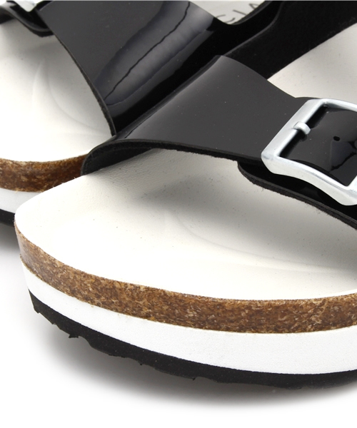 CIAOPANIC TYPY（チャオパニックティピー）の「ベルトフラットサンダル（サンダル・レディース・シルバー/その他23/ブラック/ホワイト・36/37/38）」の8枚目の写真