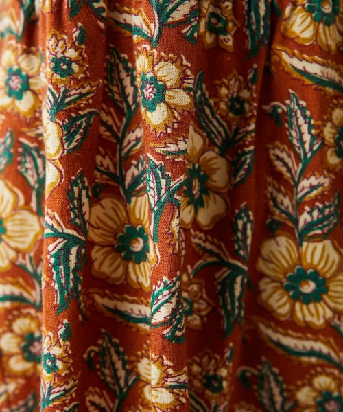 ear PAPILLONNER（イアパピヨネ）の「ヴィンテージ柄サロペット【SUM1 STYLE（スミスタイル）】（サロペット/オーバーオール・レディース・キャメル/ネイビー・FREE）」の9枚目の写真