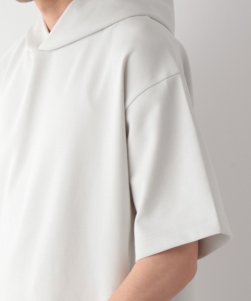 GLOBAL WORK(グローバルワーク)の「ライトクッションCOOLパーカー/半袖/163731(パーカー・メンズ・ライトグレー/ホワイト系その他2/グリーン・MEDIUM/SMALL/X-LARGE/LARGE)」の22枚目の写真