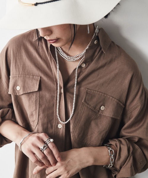 CHIC STYLE(シックスタイル)の「<大きいサイズ>レーヨン麻チュニックシャツ シックスタイル(シャツ/ブラウス・レディース・モカ/グリーン/ネイビー・LL/L/3L/4L/5L)」の12枚目の写真