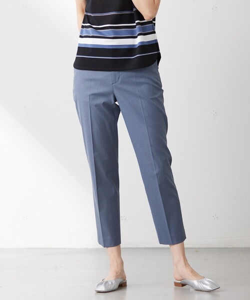 J.PRESS(ジェイプレス)の「【WEB限定カラーあり・セットアップ対応・洗える・撥水・防汚】コットンFITTYシャーク テーパード パンツ(その他パンツ・レディース・ライトグリーン系/ネイビー系/ブラウン系/ライトグレー系/ベージュ系/ブラック系/ダルブルー系・T13/T15/T17)」の7枚目の写真