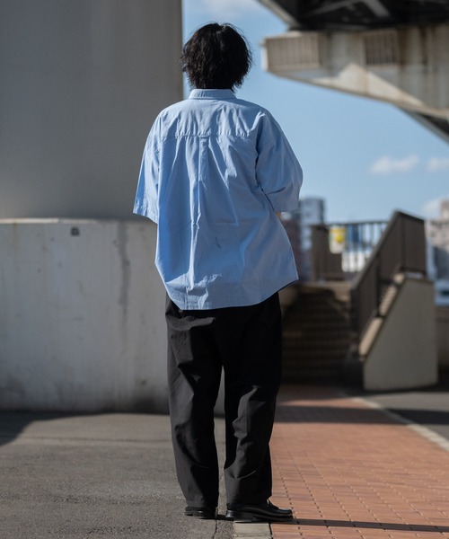 Red Cap Girl（レッドキャプガール）の「【a-r】〔Red Cap Girl/レッドキャップガール〕ブロード ワンポイント刺繍 オーバーサイズ 半袖BDシャツ（シャツ/ブラウス・メンズ・その他/サックスブルー/ブルー系その他/ホワイト/ブルー系その他2/ネイビー/ブラック・LARGE/MEDIUM）」の9枚目の写真