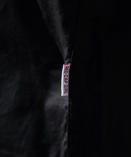 Red Cap Girl（レッドキャプガール）の「【a-r】〔Red Cap Girl/レッドキャップガール〕ブロード ワンポイント刺繍 オーバーサイズ 半袖BDシャツ（シャツ/ブラウス・メンズ・その他/サックスブルー/ブルー系その他/ホワイト/ブルー系その他2/ネイビー/ブラック・LARGE/MEDIUM）」の12枚目の写真