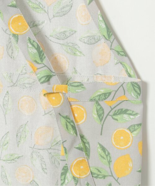 LBC(エルビーシー)の「シトラス Vネックエプロン(キッチンツール・レディース・ホワイト/グレー・FREE)」の12枚目の写真