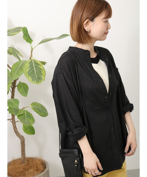 Lugnoncure（ルノンキュール）の「麻混長袖シャツ（シャツ/ブラウス・レディース・オレンジ/ブルー/オフホワイト/ブラック/ホワイト・ﾌﾘ-）」の3枚目の写真