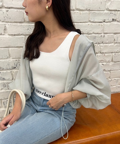 one after another NICE CLAUP（ワンアフターアナザーナイスクラップ）の「新色追加/シアーボリュームショートマウンテンパーカー（マウンテンパーカー・レディース・オフホワイト/アイボリー/グレイッシュベージュ/ミント・FREE）」の4枚目の写真