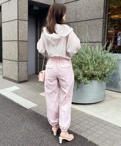 one after another NICE CLAUP（ワンアフターアナザーナイスクラップ）の「新色追加/シアーボリュームショートマウンテンパーカー（マウンテンパーカー・レディース・オフホワイト/アイボリー/グレイッシュベージュ/ミント・FREE）」の19枚目の写真