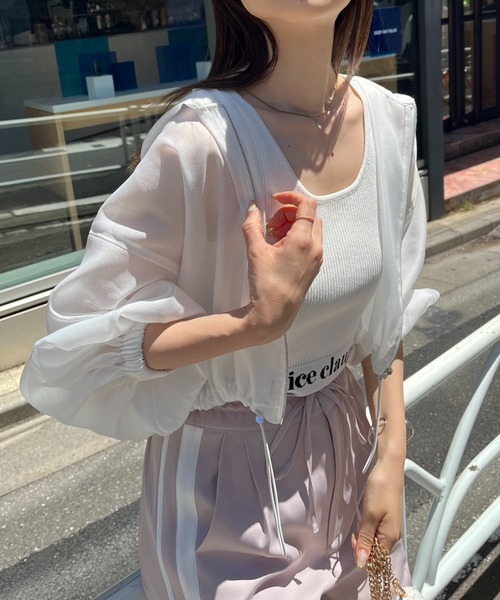 one after another NICE CLAUP（ワンアフターアナザーナイスクラップ）の「新色追加/シアーボリュームショートマウンテンパーカー（マウンテンパーカー・レディース・オフホワイト/アイボリー/グレイッシュベージュ/ミント・FREE）」の6枚目の写真