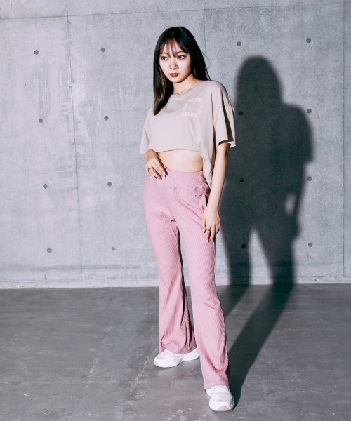 ROXY(ロキシー)の「MISSION RIB FLARE LE/ロキシーリブフレアパンツ(その他パンツ・レディース・ブラック/ピンク/ブルー・SMALL/MEDIUM/LARGE)」の13枚目の写真