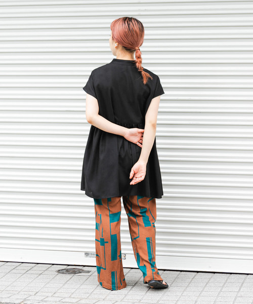 ITEMS URBANRESEARCH（アイテムズ アーバンリサーチ）の「スタンドネックティアードフレンチブラウス（シャツ/ブラウス・レディース・オフホワイト/イエロー/ブラック・FREE）」の19枚目の写真