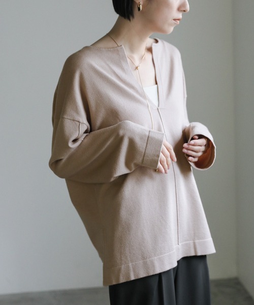 select MOCA(セレクトモカ)の「キーネックルーズニットトップス(ニット/セーター・レディース・ブラック/ライトベージュ/ダークブラウン・FREE)」の1枚目の写真