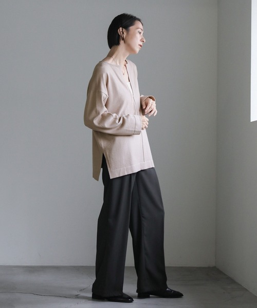 select MOCA(セレクトモカ)の「キーネックルーズニットトップス(ニット/セーター・レディース・ブラック/ライトベージュ/ダークブラウン・FREE)」の22枚目の写真
