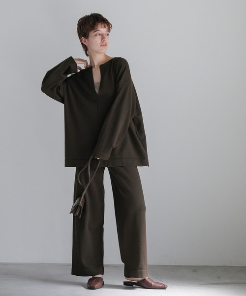 select MOCA(セレクトモカ)の「キーネックルーズニットトップス(ニット/セーター・レディース・ブラック/ライトベージュ/ダークブラウン・FREE)」の11枚目の写真