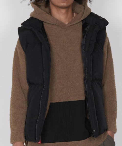 VIRGOwearworks(ヴァルゴウェアワークス)の「FUTURE DOWN VEST(ダウンベスト・メンズ・ブラック/タン・2/3/4)」の22枚目の写真