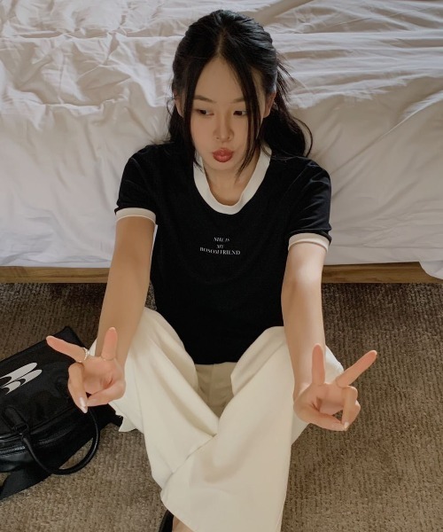 LAC-VERT（ラック・ヴェール）の「パイピングクルーネックTシャツ（Tシャツ/カットソー・レディース・ホワイト/ブラック・FREE）」の7枚目の写真